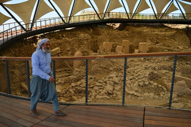 Tarlasından çıkan tarihin koruyucusu oldu